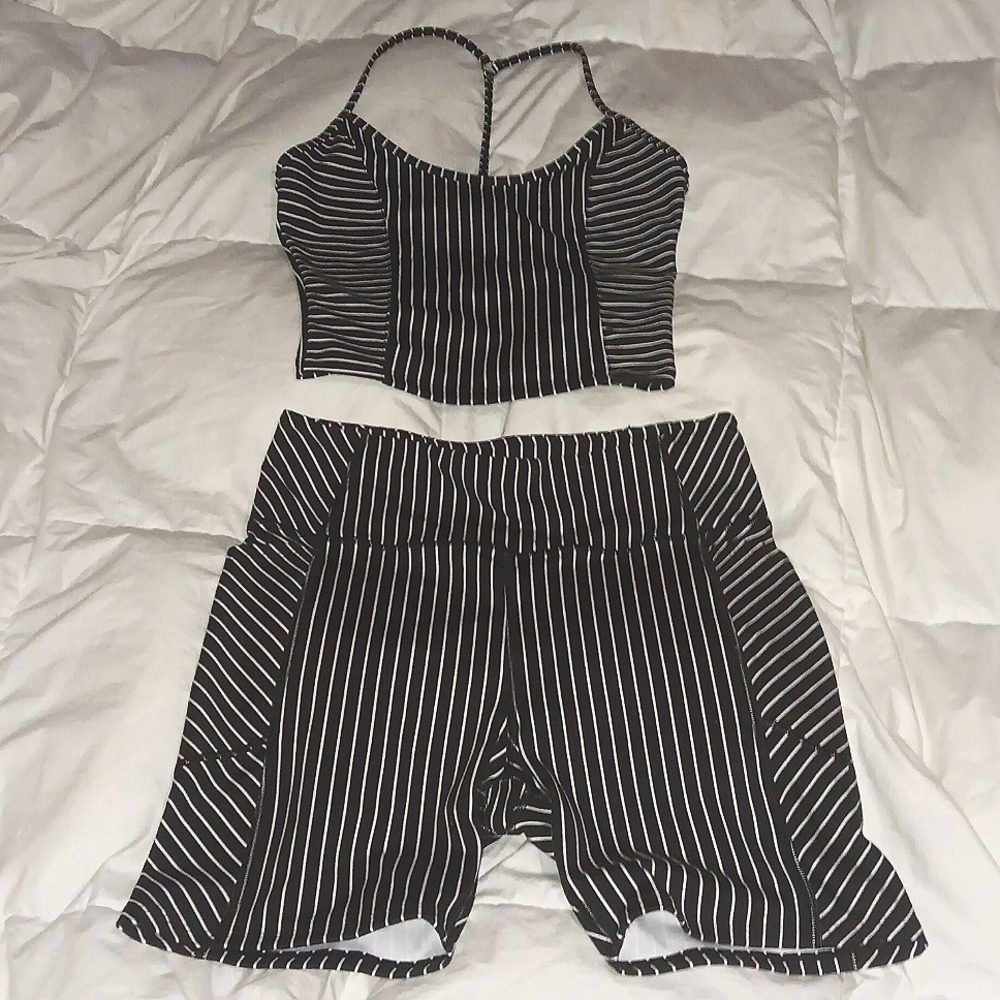 Victoria's Secret On Point Work Out Set